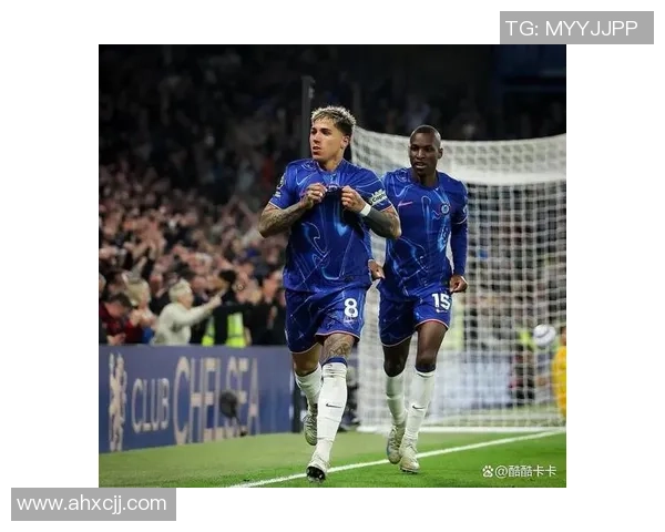 意甲赛场波尔图大胜热刺四球横扫引发全场热烈反响集锦回顾